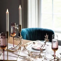 2 Chandelles à LED Ivoire 6 2 Chandelles à LED Ivoire -Boutique De Noël CA18006 2 Ivory LED Taper Candles Dining Table P3