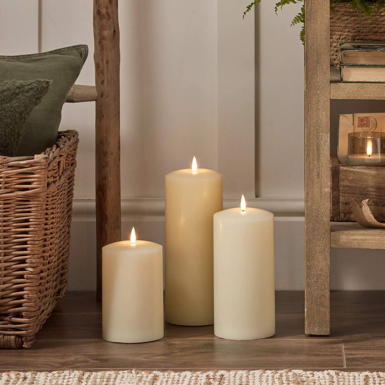 Lot De 3 Bougies Cierges à LED TruGlow® 6 Lot De 3 Bougies Cierges à LED TruGlow® – Image 6