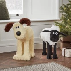 Shaun Le Mouton™ Et Gromit™ Figurines Lumineuses 14 Shaun Le Mouton™ Et Gromit™ Figurines Lumineuses -Boutique De Noël EU AARDMAN figurine lumineuse shaun le mouton et gromit 8