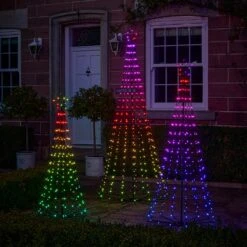 Lot De 3 Sapins De Noël Cônes Lumineux D’Extérieur Avec Fonction Changement De Couleur 33 Lot De 3 Sapins De Noël Cônes Lumineux D’Extérieur Avec Fonction Changement De Couleur -Boutique De Noël EU L4F2402038 lot de 3 sapins de noel cones lumineux d exterieur avec fonction changement de couleur 12