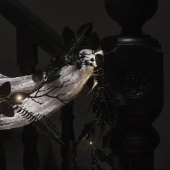 Guirlande Pré-éclairée Feuillage Noir D’Halloween -Boutique De Noël HA25012 guirlande pre eclairee feuillage noir d halloween 7