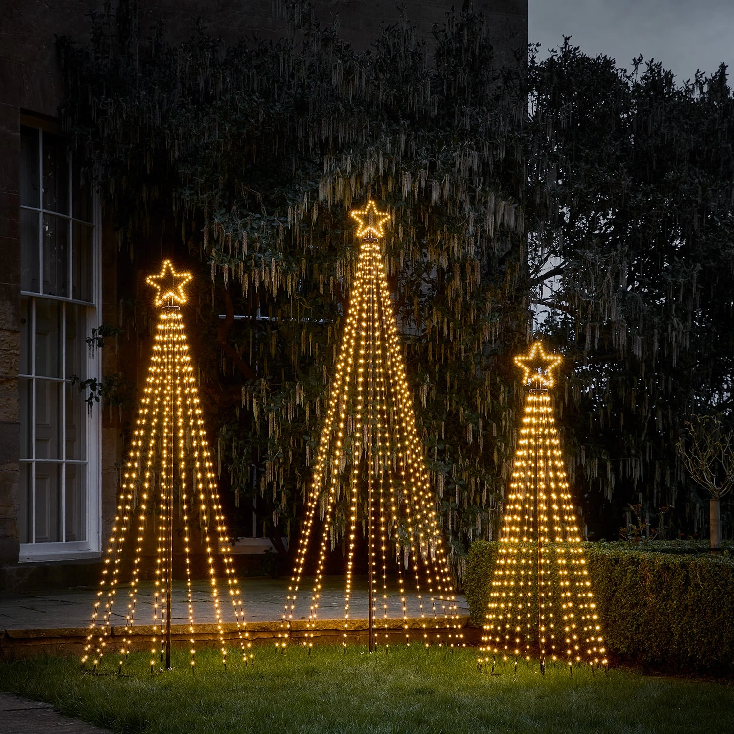 Lot De 3 Sapins De Noël Cônes Lumineux D’Extérieur à LED Blanc Chaud 1 Lot De 3 Sapins De Noël Cônes Lumineux D’Extérieur à LED Blanc Chaud