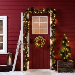 Grande Lanterne Avec Sommet En Forme De Dôme 13 Grande Lanterne Avec Sommet En Forme De Dôme -Boutique De Noël LA18007 Large Domed Iron Garden Lantern Christmas Wreath P2