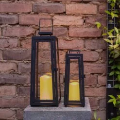 Lot De 2 Lanternes Lumineuses Pour Extérieur En Métal -Boutique De Noël LA18012 lot de 2 lanternes lumineuses pour exterieur en metal jardin