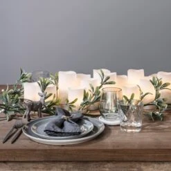 Guirlande De Gui Effet Givré Pré-illuminée -Boutique De Noël LL GA1701 guirlande de gui effet givre pre illuminee de 1m50 4