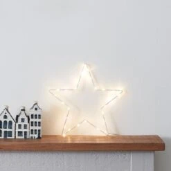 Petite Étoile Lumineuse Osby De 23cm à Piles 10 Petite Étoile Lumineuse Osby De 23cm à Piles -Boutique De Noël LL17028 Etoile Lumineuse Osby pour Fenetre Table 2