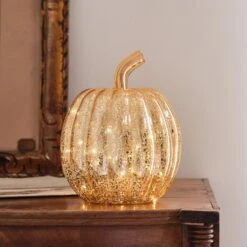 Citrouille Lumineuse En Verre à La Patine Dorée