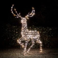 Cerf Solaire De Noël à LED Bicolore Studley En Rotin 2 M 8 Cerf Solaire De Noël à LED Bicolore Studley En Rotin 2 M -Boutique De Noël XX2211 cerf en rotin de 2 m renne de noel lumineux 2 en 1 studley 2