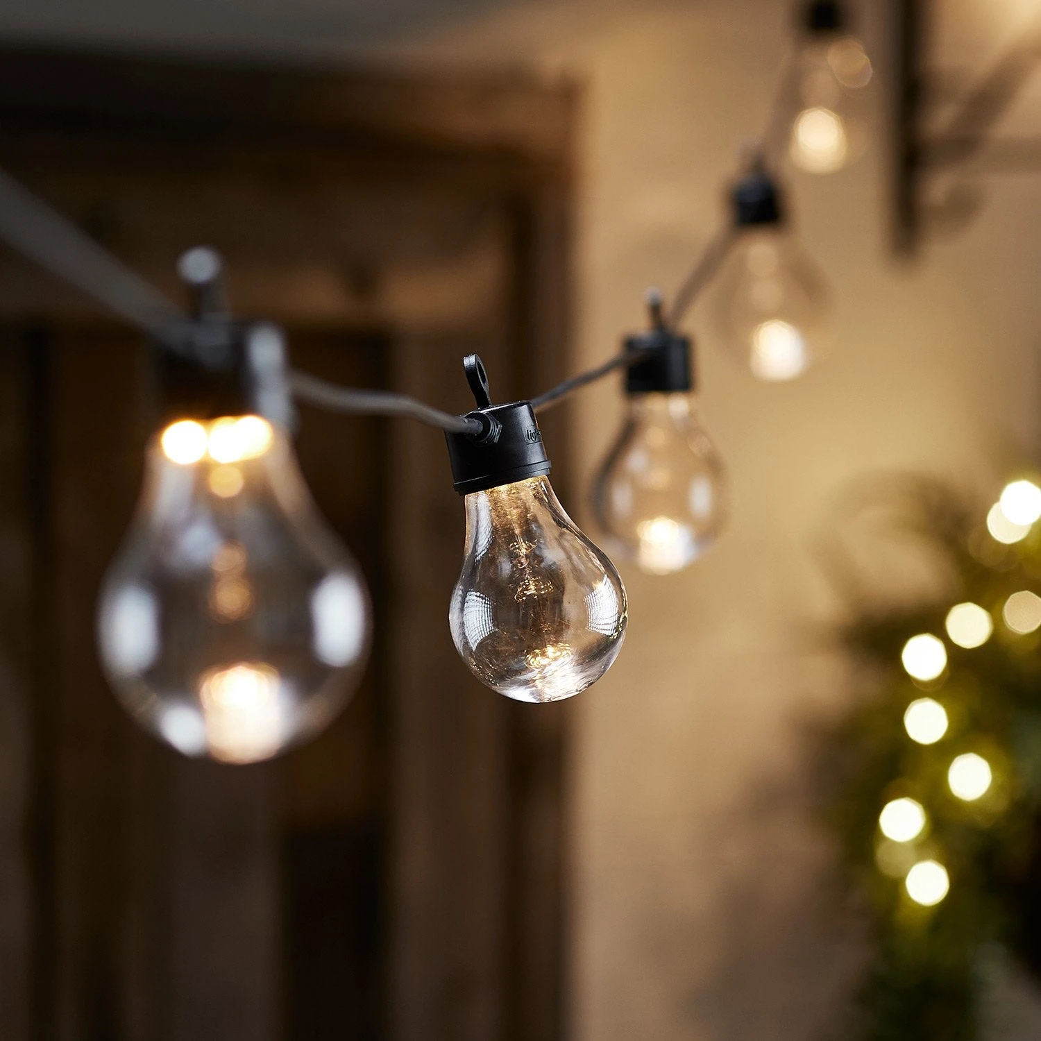 Guirlande Guinguette Core Connect 50 M 100 Ampoules Blanc Chaud Câble Noir Raccordable 1 Guirlande Guinguette Core Connect 50 M 100 Ampoules Blanc Chaud Câble Noir Raccordable